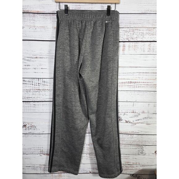 Adidas men's lot 2 pairs of shorts and 1 pair of pants size Small - Picture 10 of 12